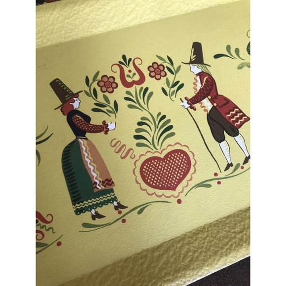 Vintage Kentley Set of 4 Wood Paper Board Serving Tray Yellow Pilgrim Art Deco - Picture 2 of 12